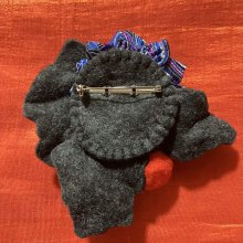 他の写真1: 布花の菊と蝶　清朝風