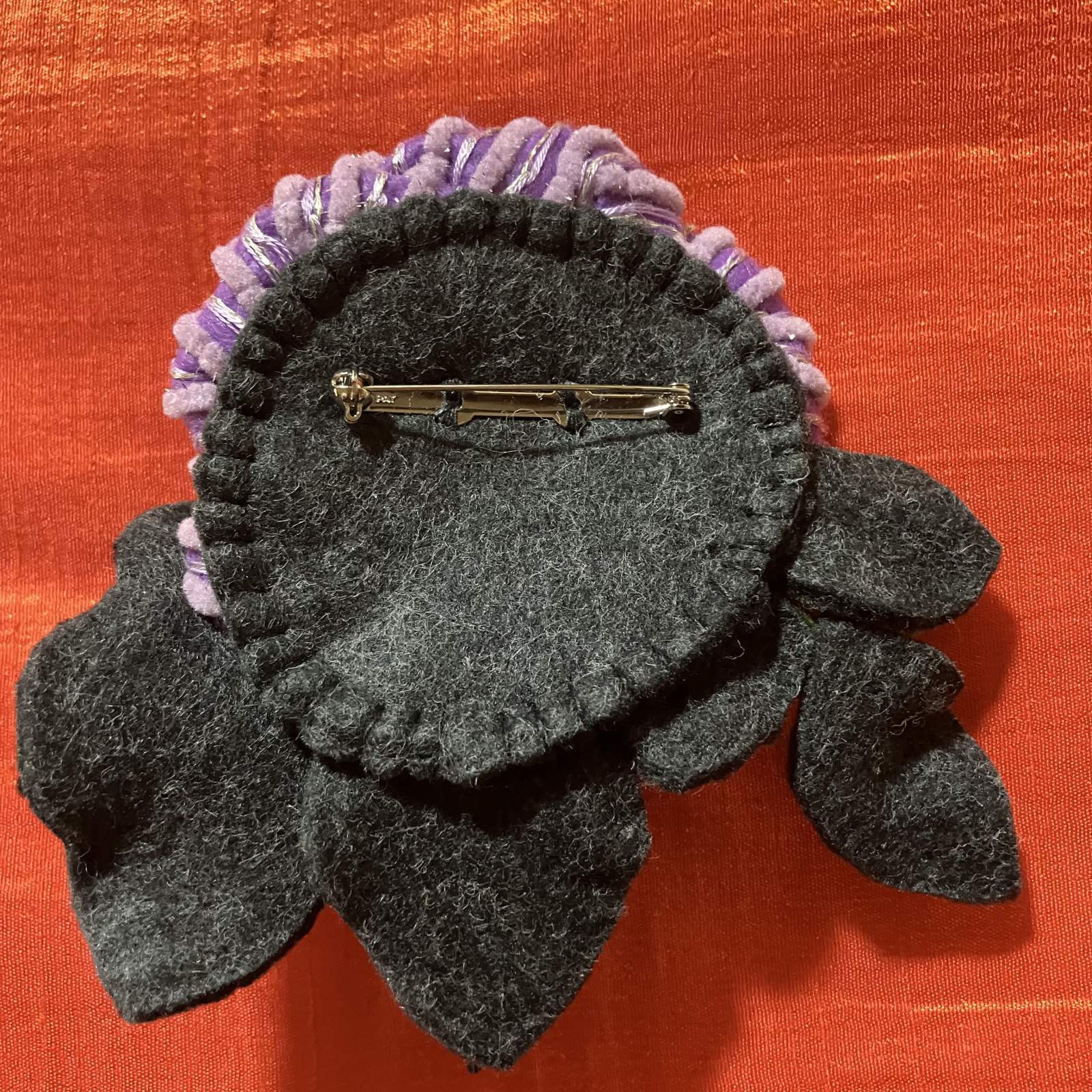 画像: 布花のバラと蝶　紫